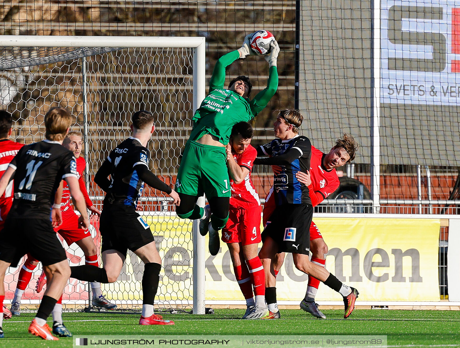 IFK Skövde FK-Ariana FC 0-1,herr,Södermalms IP,Skövde,Sverige,Fotboll,,2025,372672