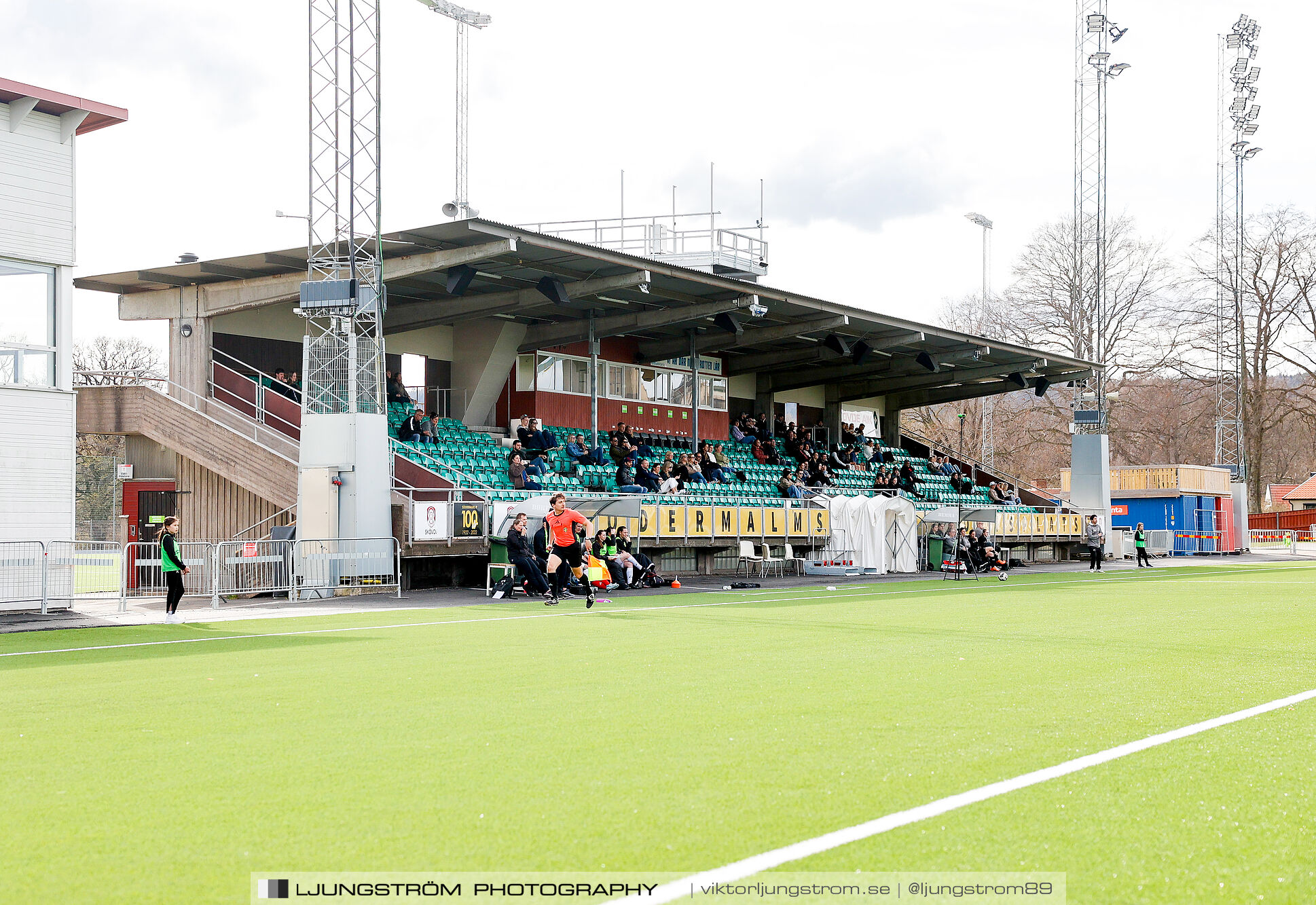 Skövde KIK-Alingsås KIK 3-5,dam,Södermalms IP,Skövde,Sverige,Fotboll,,2025,372820