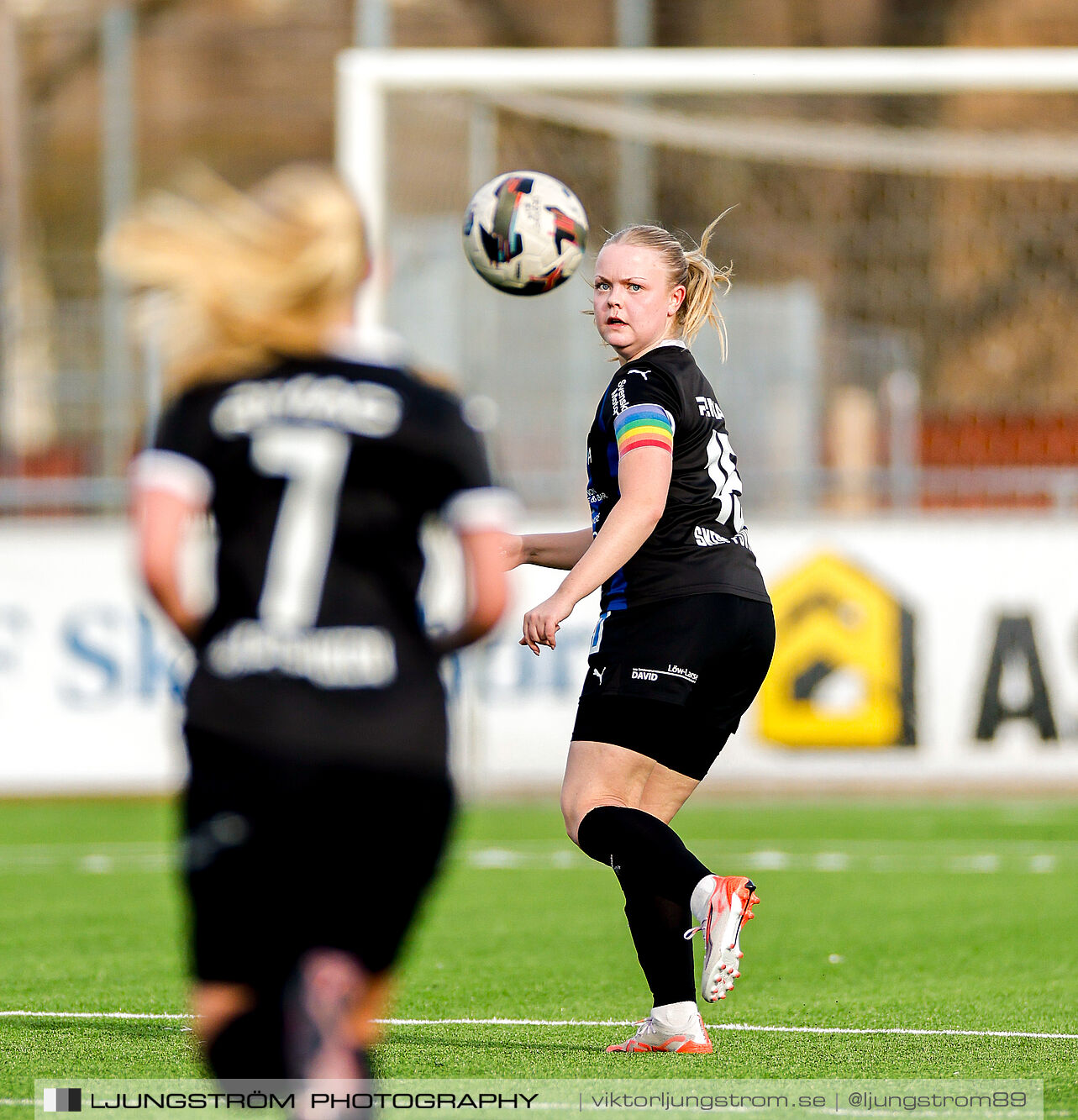 Skövde KIK-Alingsås KIK 3-5,dam,Södermalms IP,Skövde,Sverige,Fotboll,,2025,373053